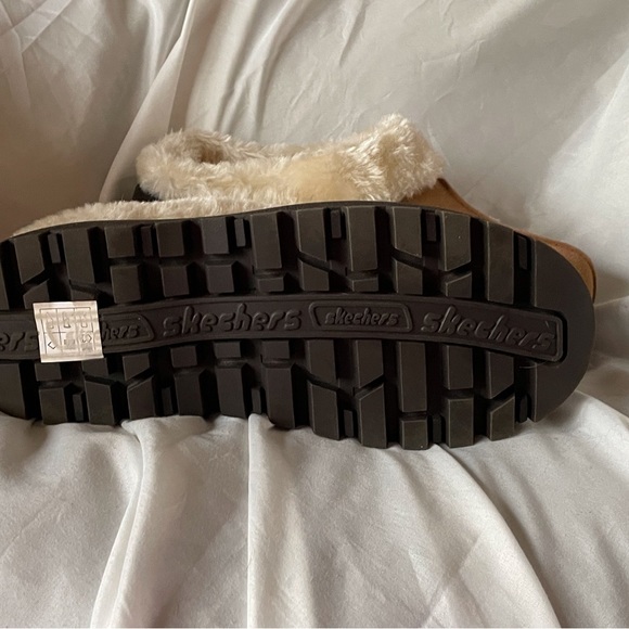 Skechers slip on - Picture 6 of 8